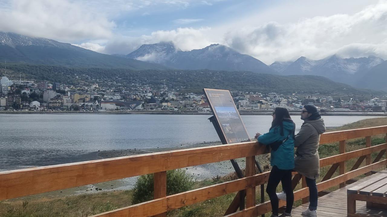 a8867d8a-14dd-42d2-b43b-caf2d2a9477b