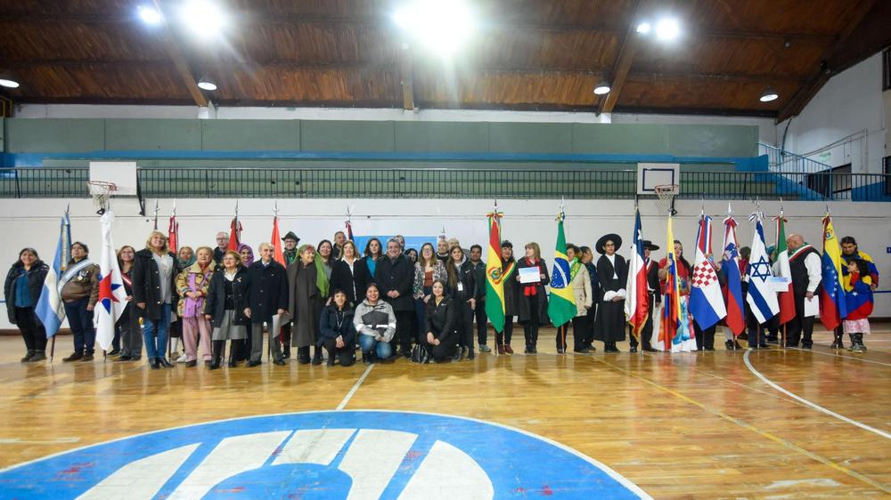 a32644ec-e8dd-4a72-9fba-8f40f113353f