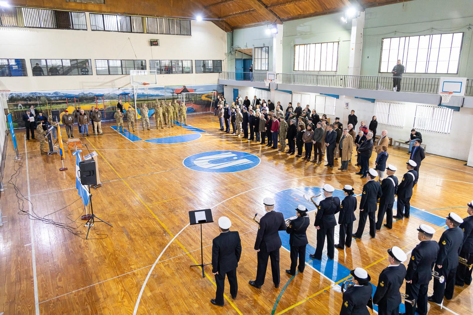 El Gobernador Melella ParticipÓ Del Acto Por El 213° Aniversario De La