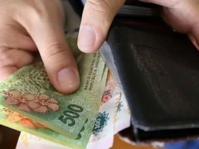 salario-pesos-inversiones-impuestosjpg