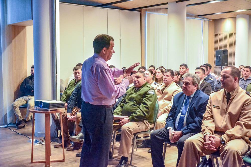 ab512533-ee76-46cc-84e8-19f2347d72b7