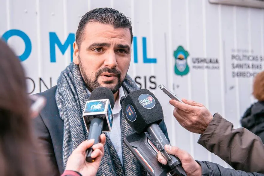 el-intendente-de-ushuaia-y-referente-de-la-IKMWN57IVNC2FA7DQMKEWDYF54