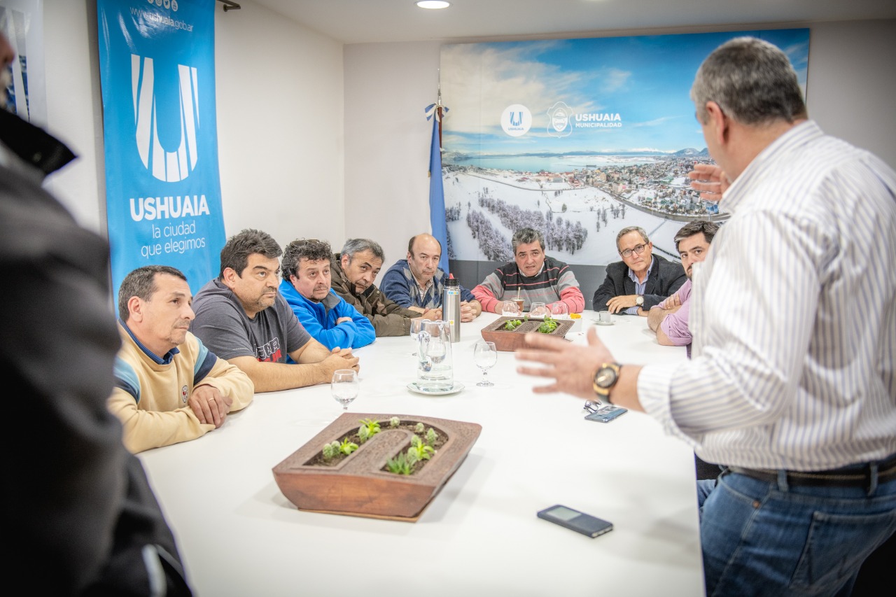 reunion con asociacion de taxis 1