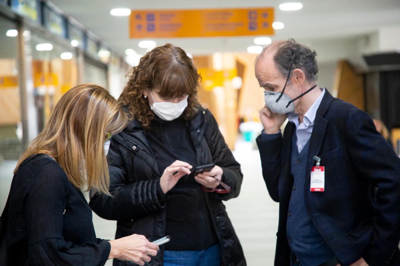 2B62D545-2B5F-43BA-A523-9440846F8057