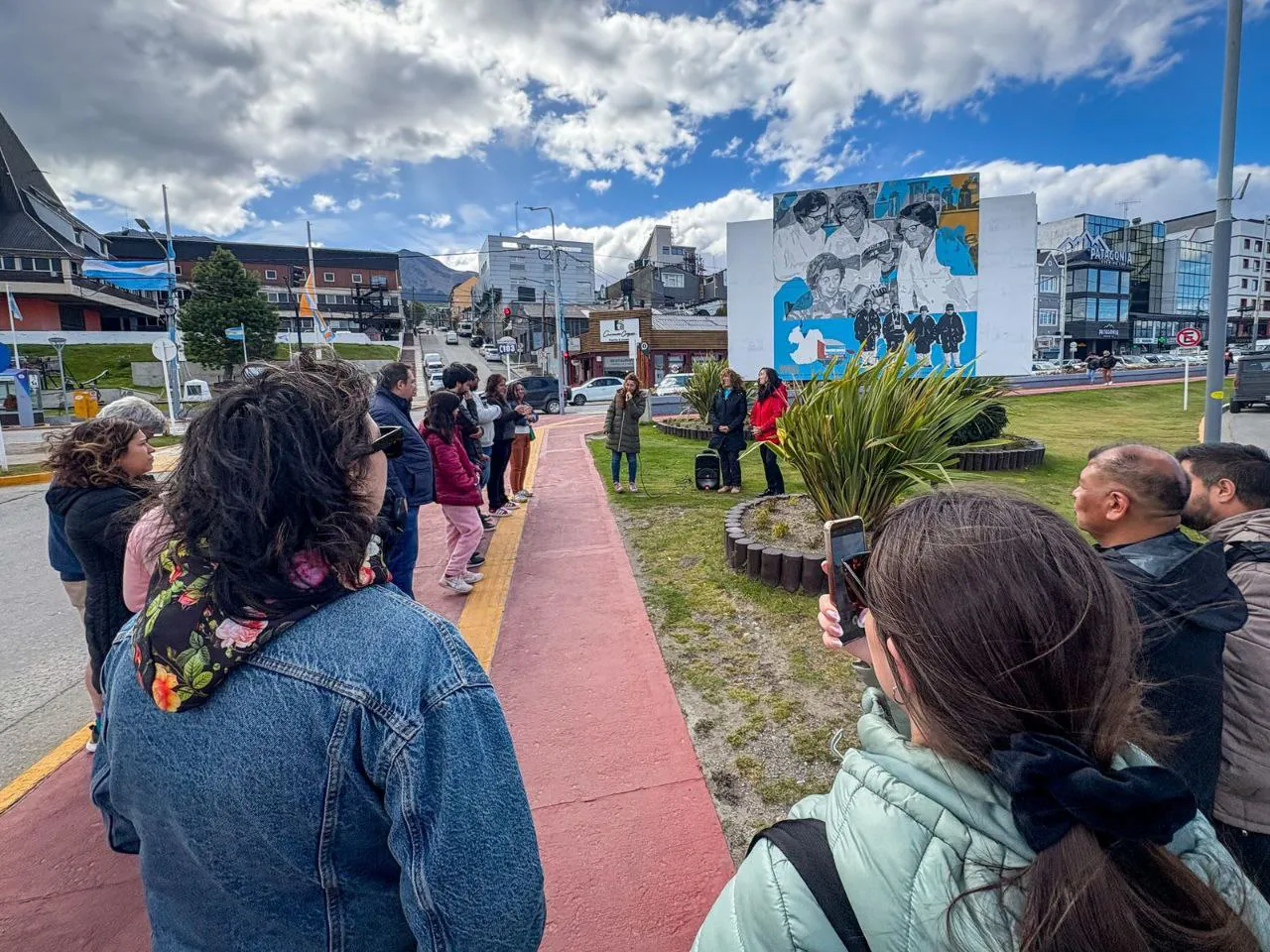 mural-en-reconocimiento-a-las-cuatro-de-Melchior