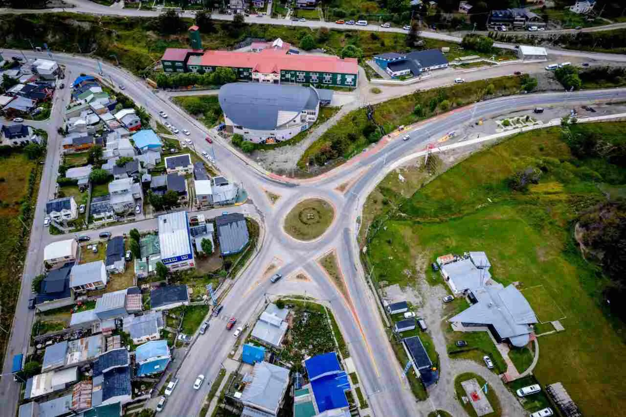 photo_4981129493548740672_y-1