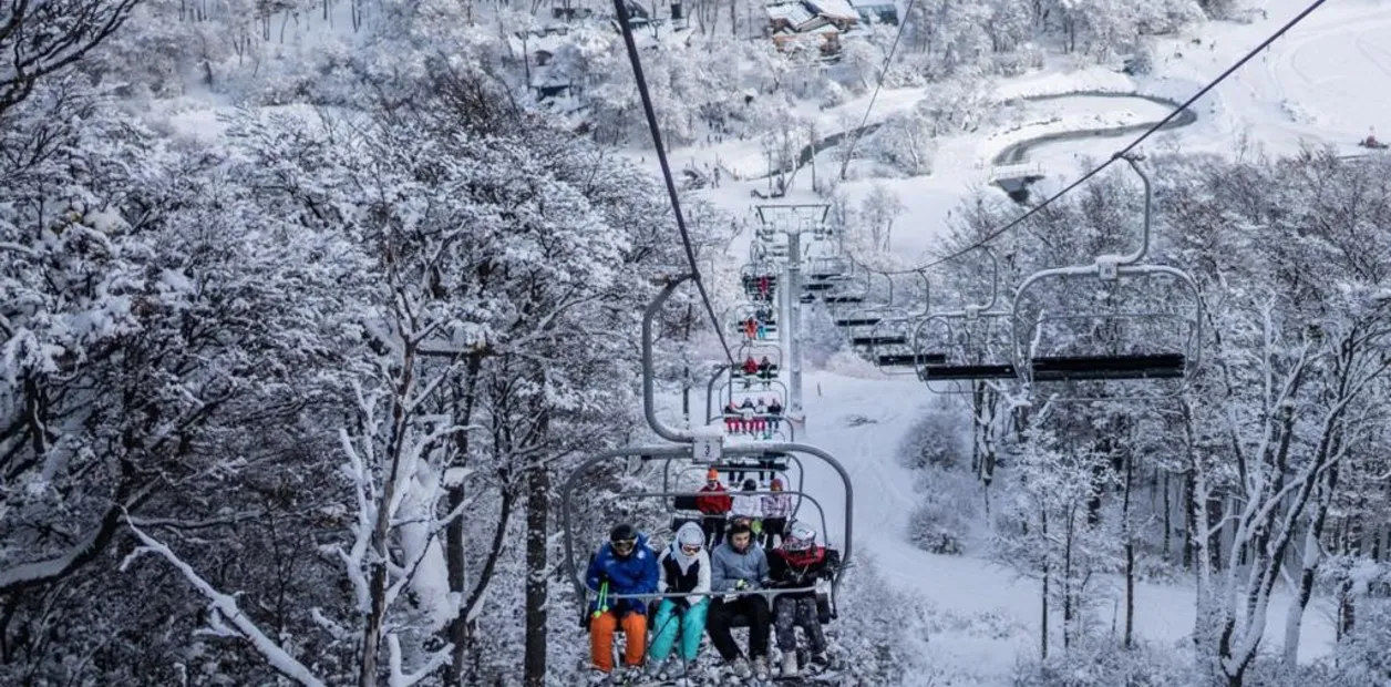 MXifTsx64_1256x620__1