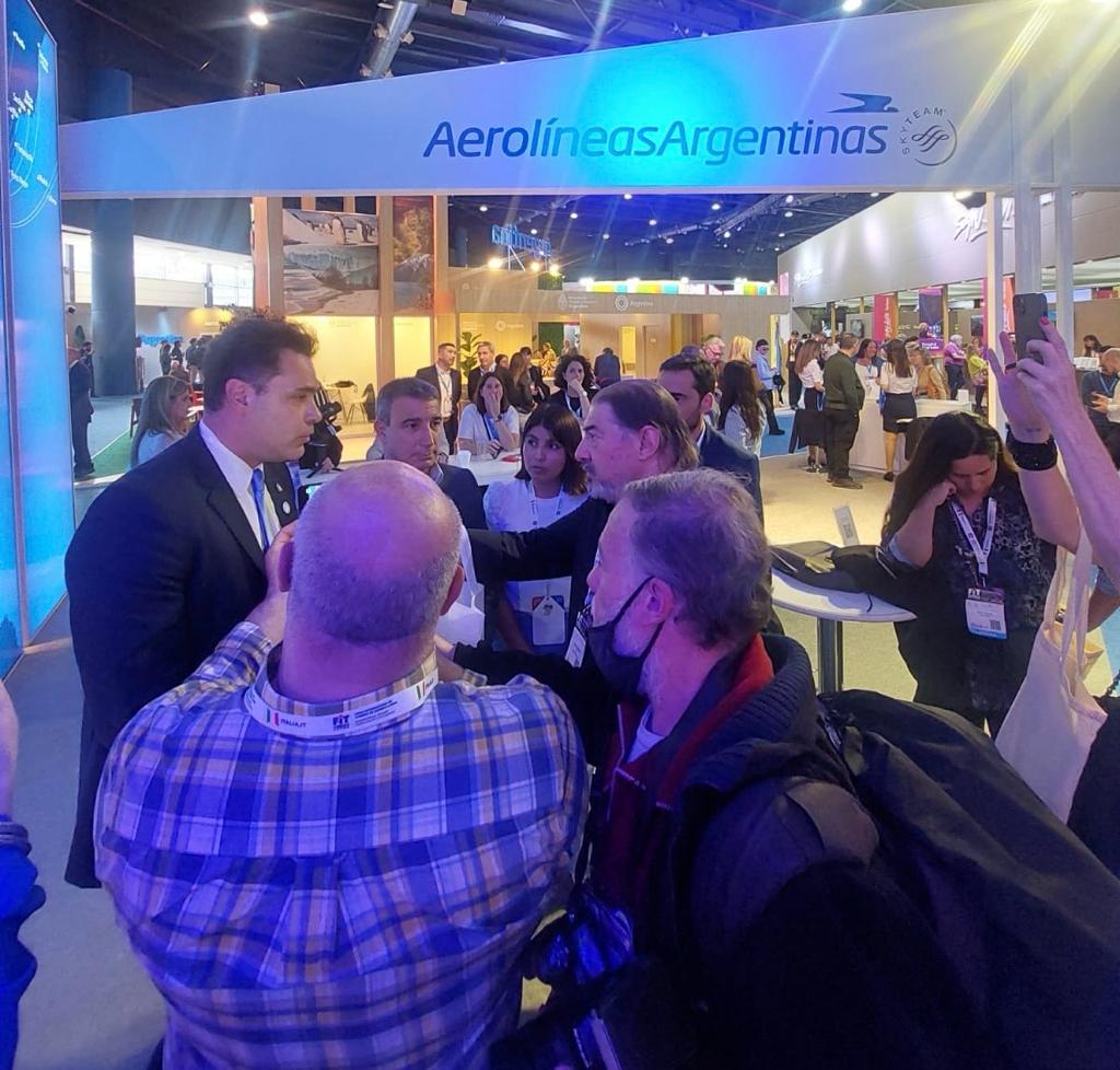 bb0b118b-9cb2-47f9-9335-3fe028d9211f