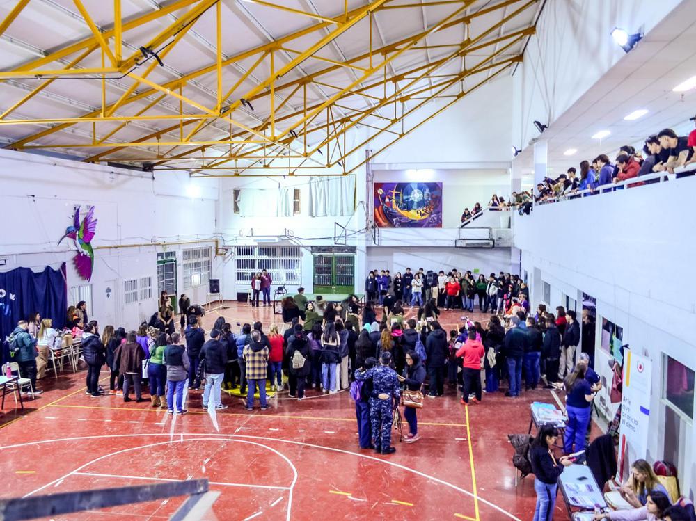 b217e700-174c-4ce1-a35f-05dfec040539 (1)