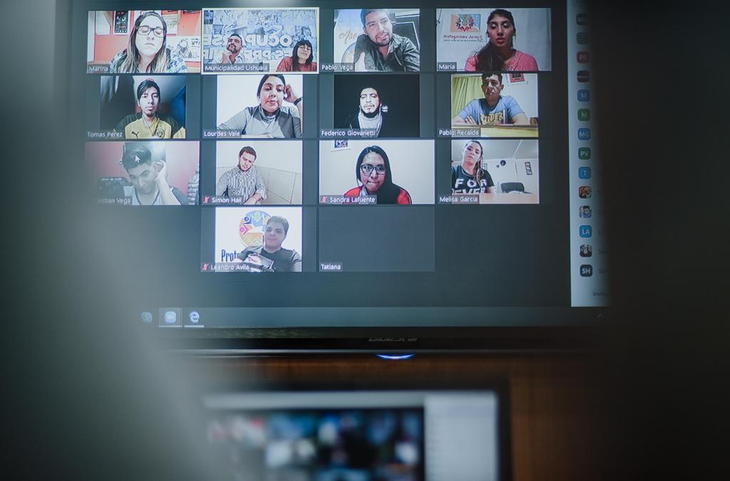 14C35D16-43C0-49E3-B81C-16A0DB98AB37