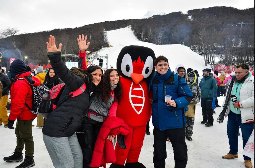 3a3d0542-963c-45e2-879c-8fe9cf5b2333