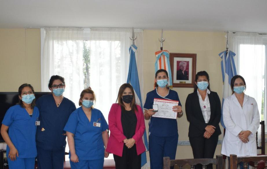 Mariana Oviedo Dra Baro y equipo