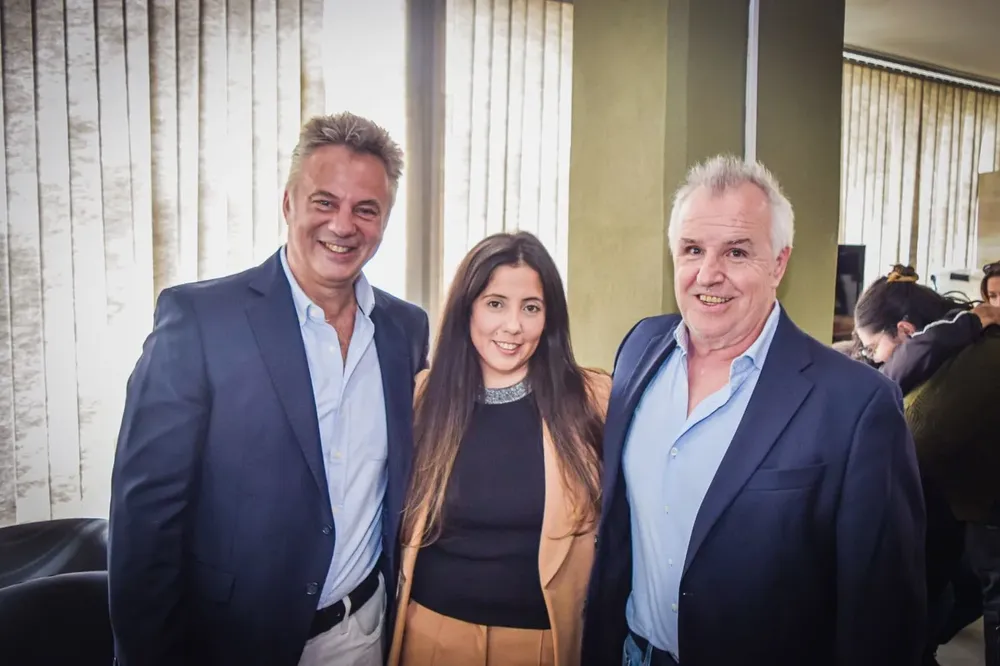 WhatsApp Image 2025-12-02 at 08.42.31