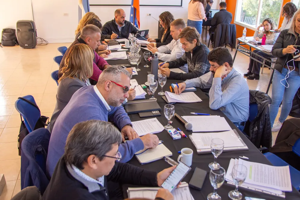 70c379d8-9a43-4054-b65e-d2490fd57621