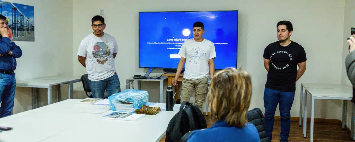 Estudiantes-1200x480.jpg