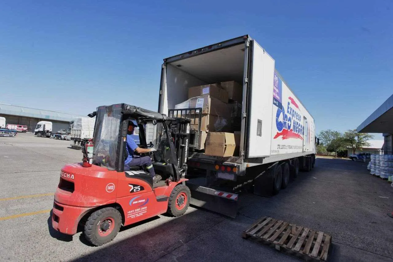 photo_5127542935804554941_y-1