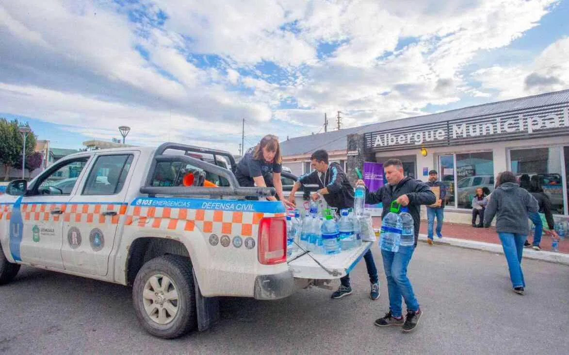 photo_5077878858866339368_y-1