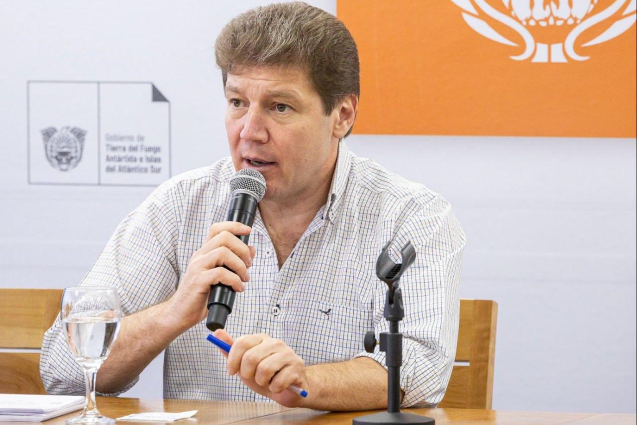 a033b939-c0c7-4371-9e44-56404b837e62