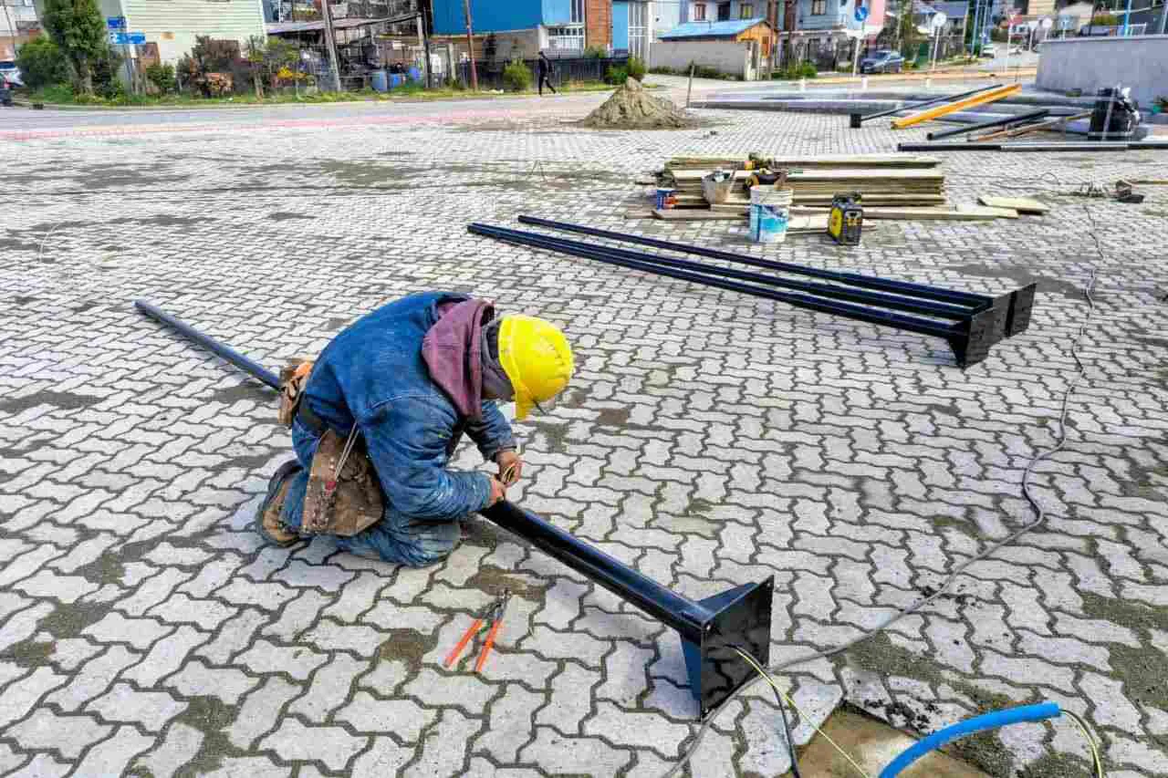 photo_4970153232181169099_y-1