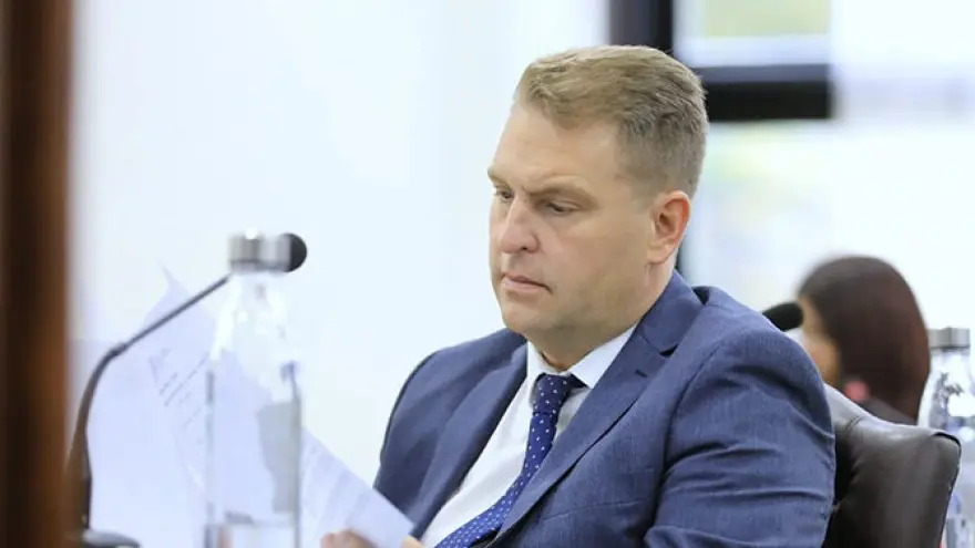 20240613133747_von-der-thusen