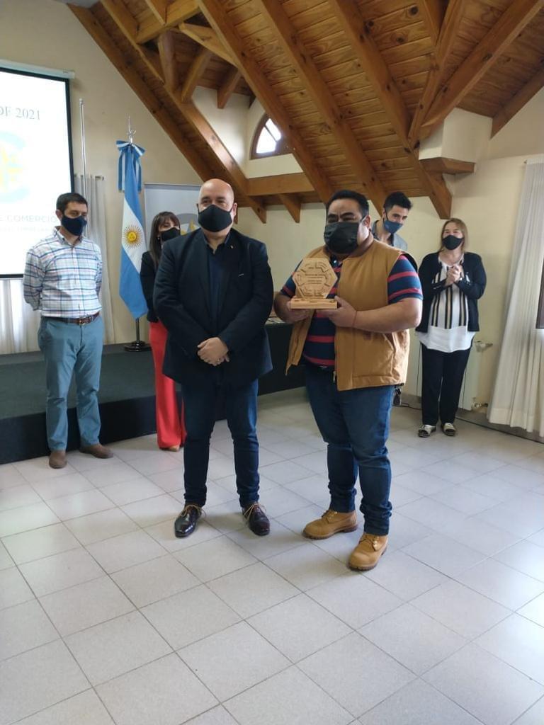 f83ae2c3-6a1b-4e0e-88b9-fb7b7d7cccda