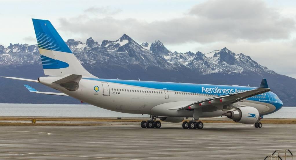 Aerolineas-Argentinas-Ushuaia-1