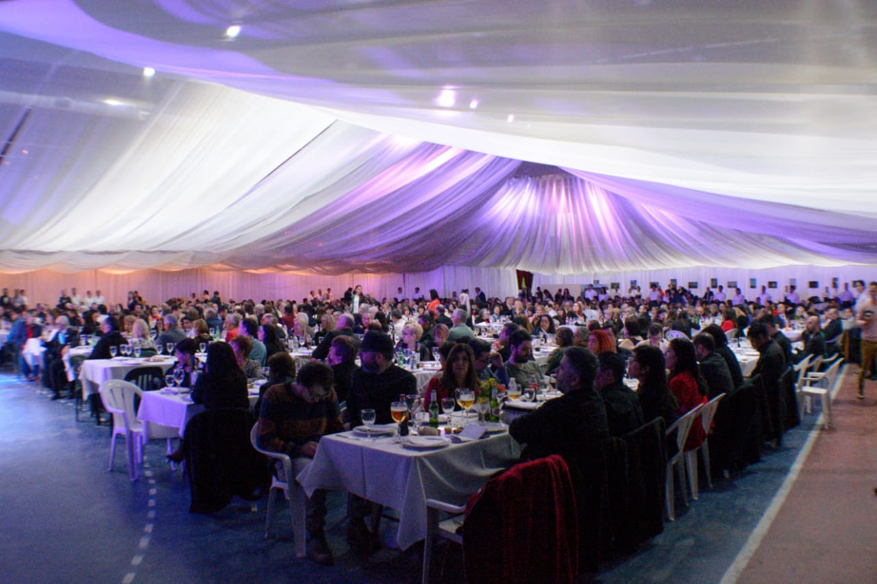 cena antiguos pobladores