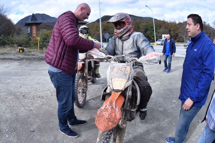 vuelta a la tierra del fuego