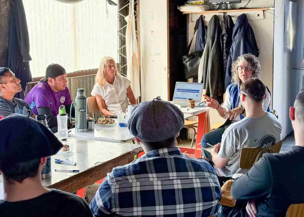 photo_4965764604529585873_w-1