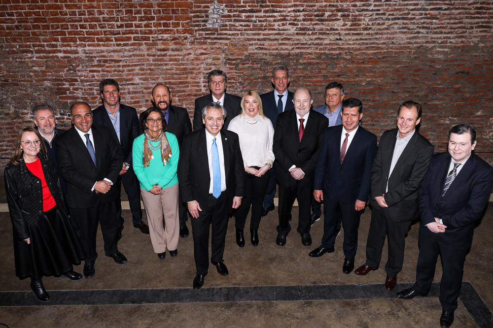 alberto fernandez gobernadores