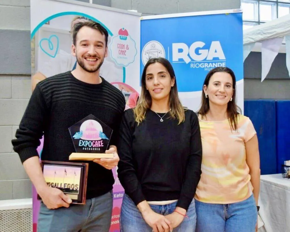 photo_5116390821292256495_y-1