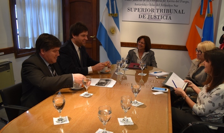 Reunión STJ con Gastón Ayala