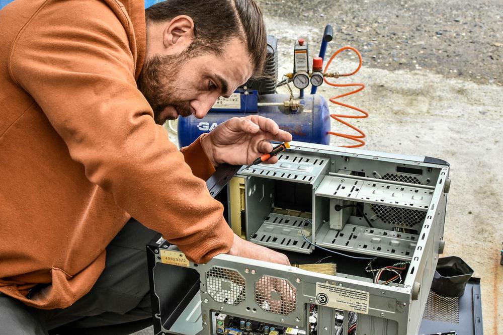 5878e2ec-8e6e-4a04-a497-e9534c3a39bb