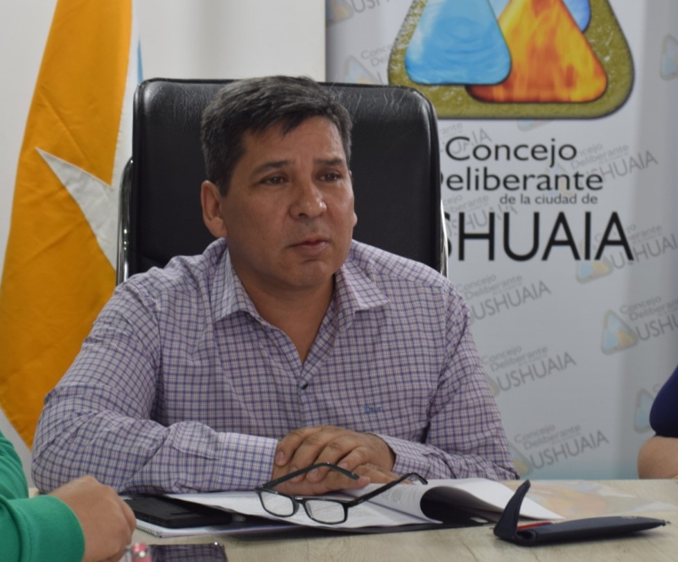 Comisión (2)