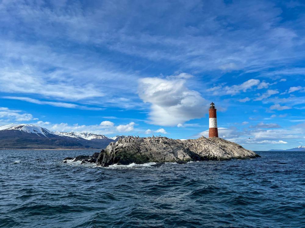 eabebb7a-7202-4d4f-8c36-4e5ba4e62f8a