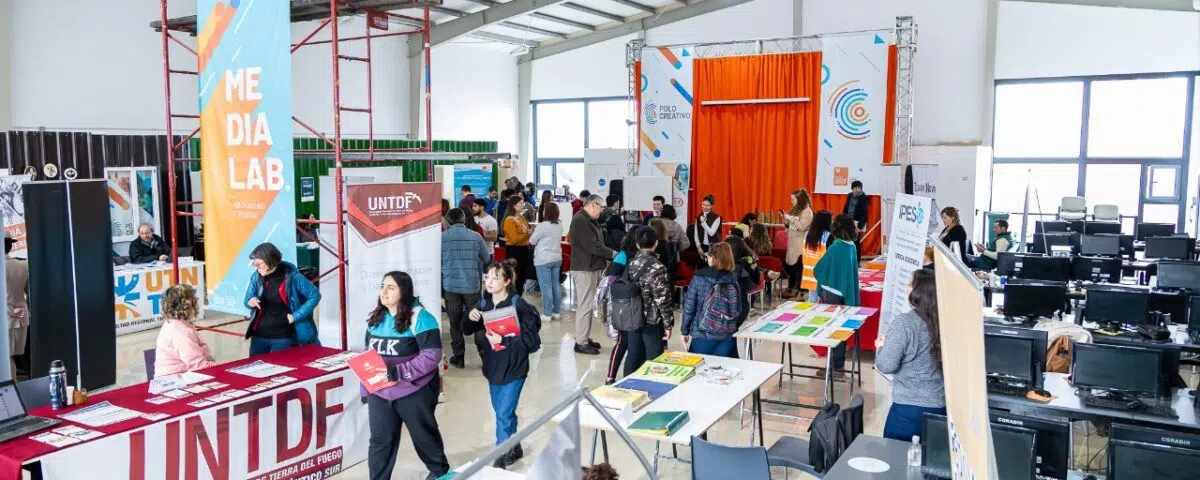 Expo3-1200x480.jpg