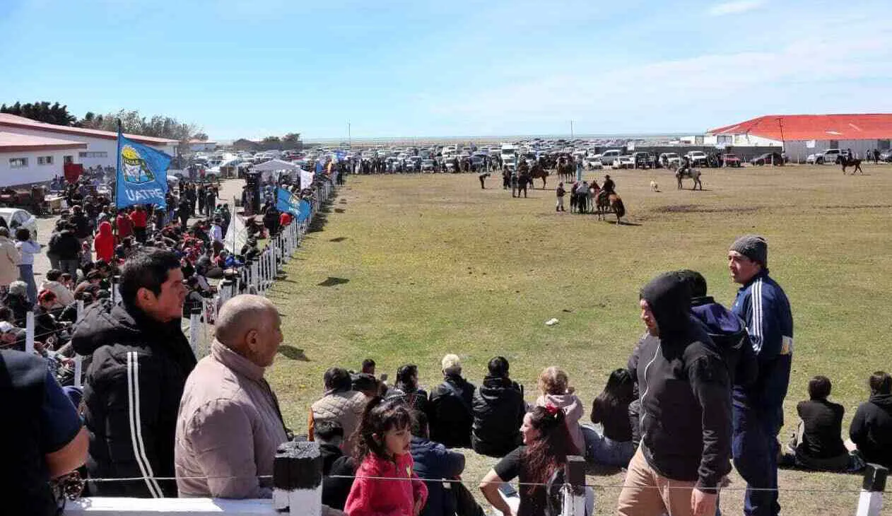 photo_4940957981533211398_y-3