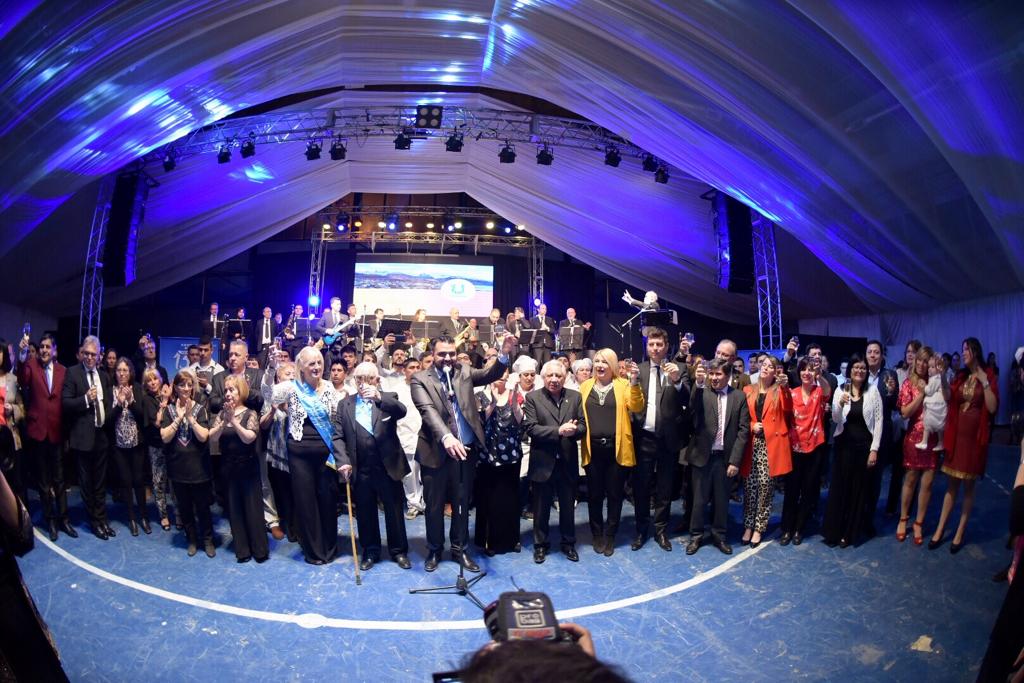 cena antiguos pobladores3