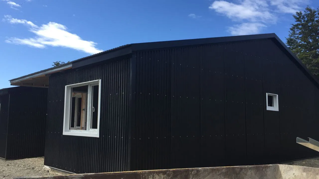 photo_5073751034517629630_y