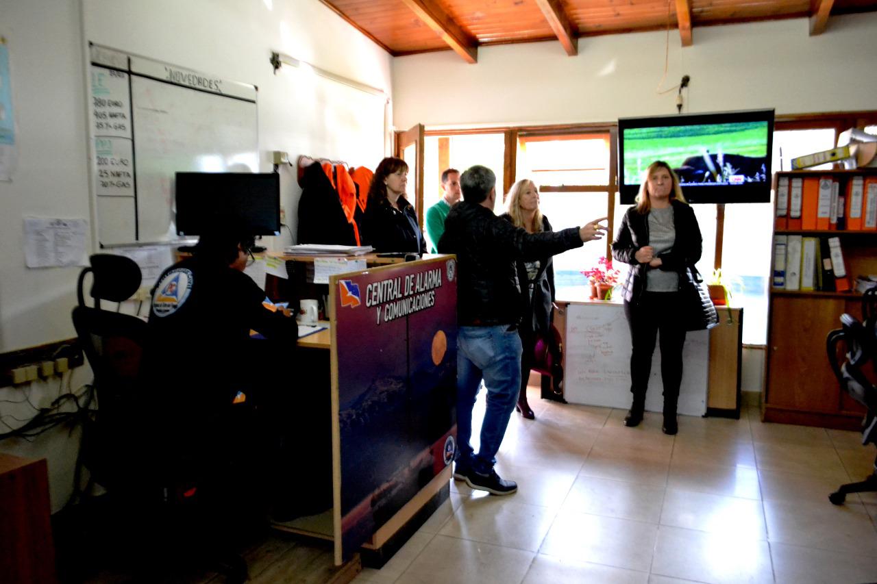 4408F128-176E-4A18-81C0-15BF13EBC5FE