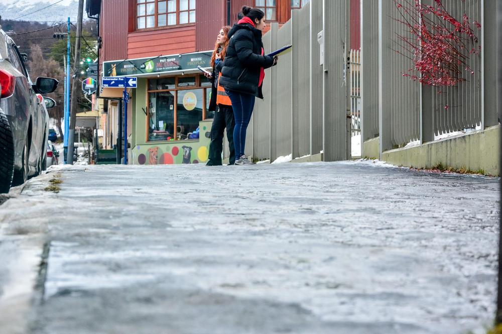 b274a314-2de0-4644-9688-c38face2d0b9