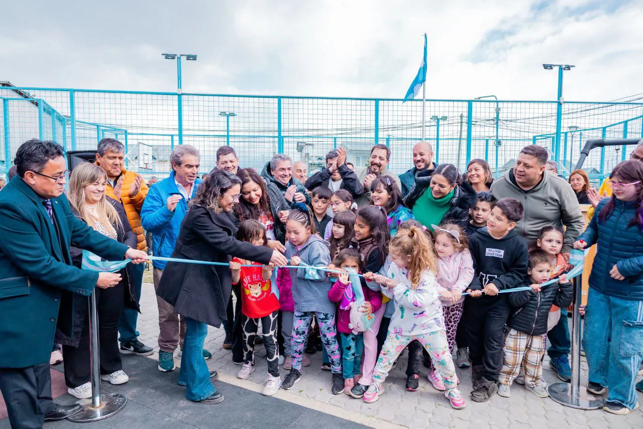 photo_5129993296251301498_y