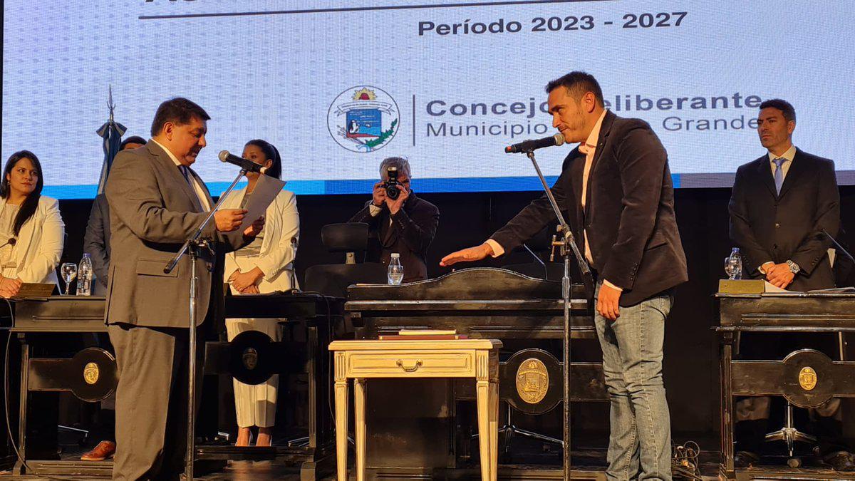 Jura Maxi Ybars concejal